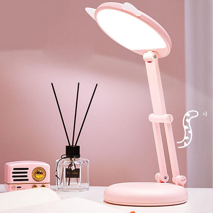 Lampka na biurko kotek w stylu kawaii
