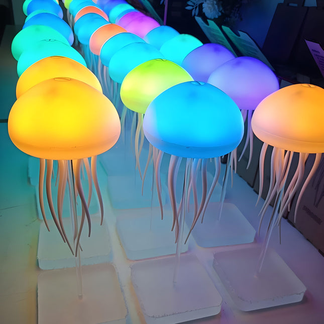 Lampka nocna meduza z aktywacją dźwiękiem