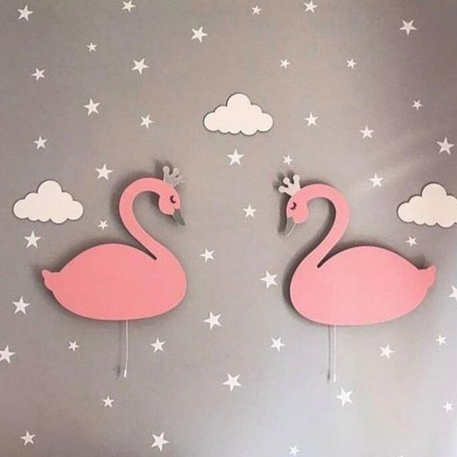 Drewniana lampka ścienna łabędź dla dzieci