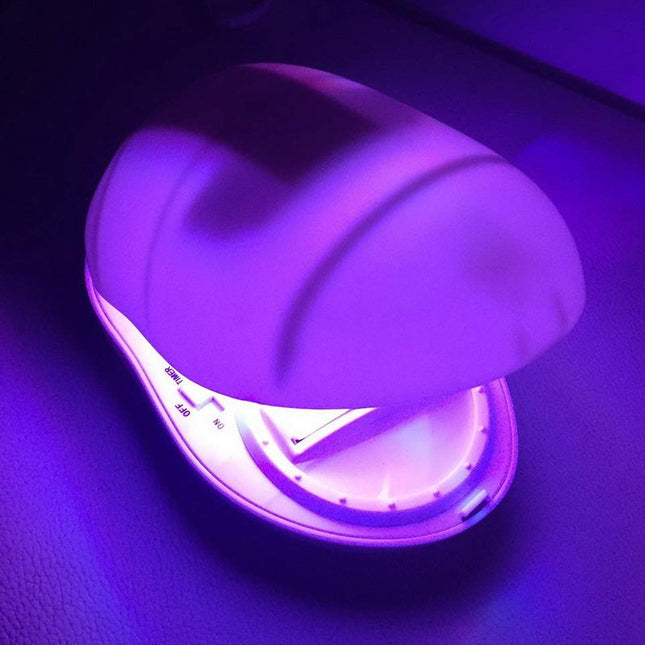 Lampka nocna z projekcją tęczy