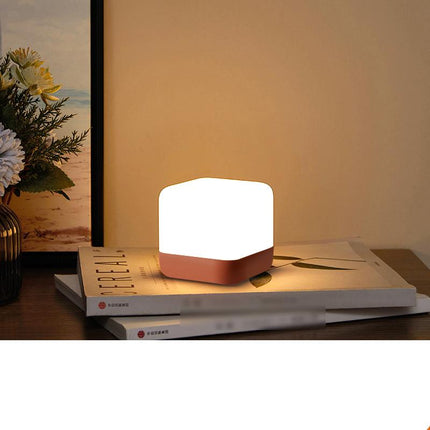 Lampka nocna LED z timerem przechylana