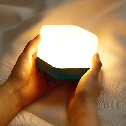 Lampka nocna LED z timerem przechylana