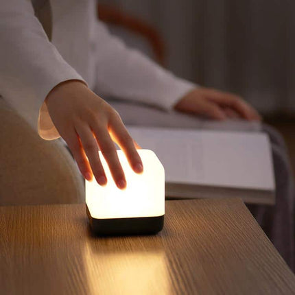 Lampka nocna LED z timerem przechylana