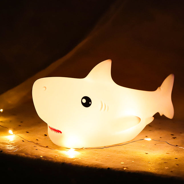 Lampka nocna dla dziecka silikonowy rekin