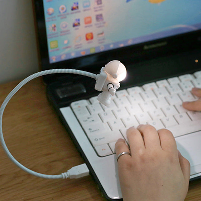 Mini lampka LED astronauta podłączana do USB