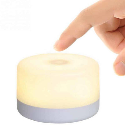 Przenośna mini lampka nocna LED dotykowa