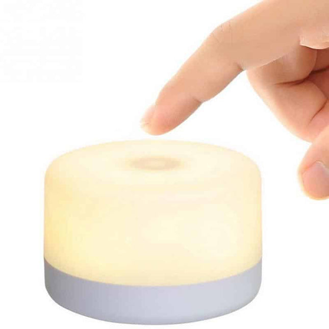 Przenośna mini lampka nocna LED dotykowa