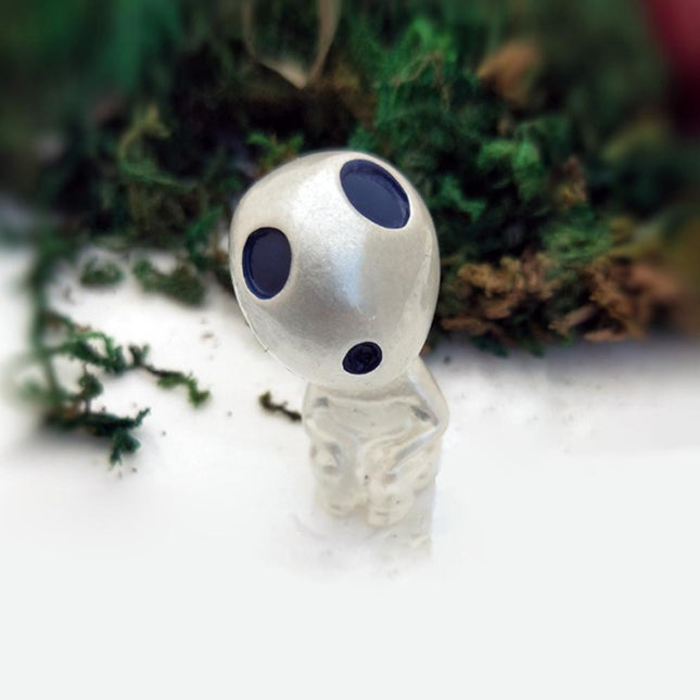 Świecące w ciemności figurki duszki leśne