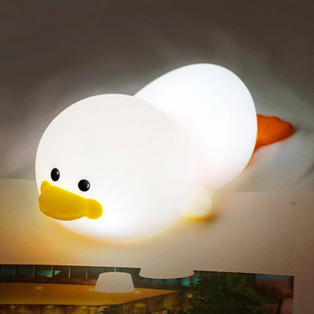 Silikonowa lampka nocna leżąca kaczuszka