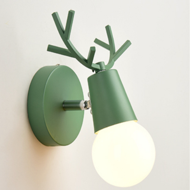 Kinkiet ścienny dla dzieci w kształcie jelonka