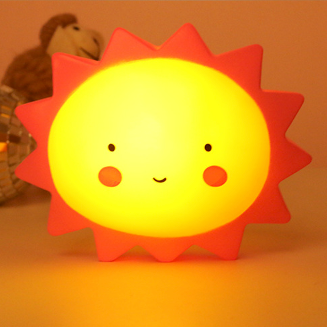 Lampka nocna LED dla dziecka słońce