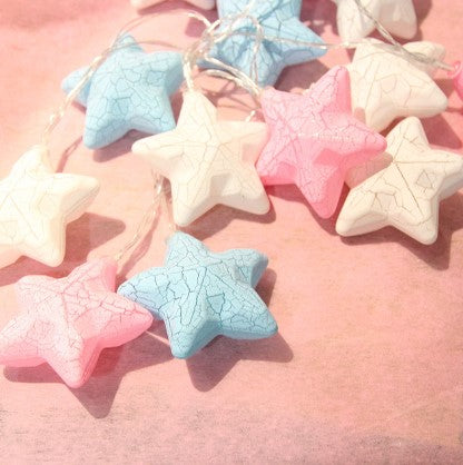 Kolorowa girlanda LED w kształcie gwiazd