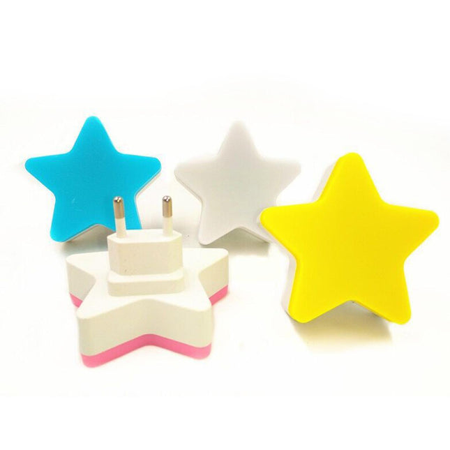 Lampka nocna LED do kontaktu gwiazdka