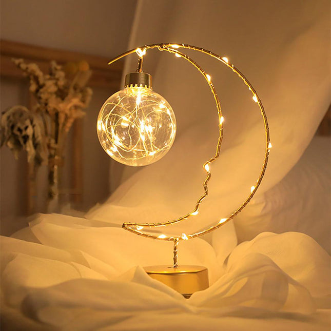 Złota lampka nocna LED w kształcie księżyca