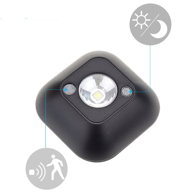 Bezprzewodowa lampka LED z czujnikiem ruchu