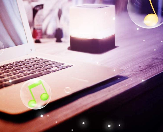 Lampka nocna z głośnikiem Bluetooth i budzikiem